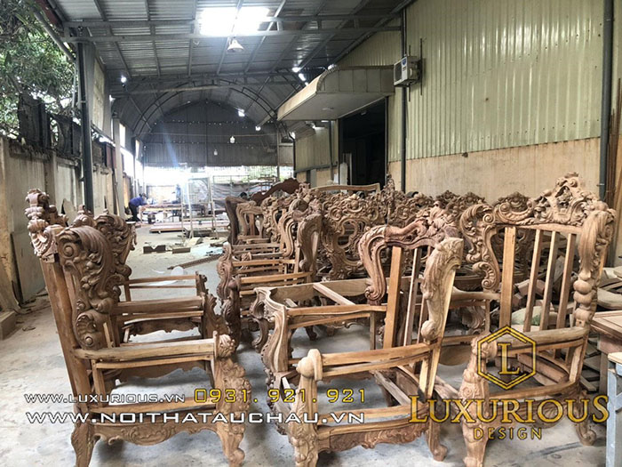 Gia công sản xuất bàn ghế gỗ tự nhiên