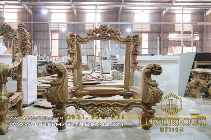 Xưởng sản xuất bàn ghế tân cổ điển theo yêu cầu