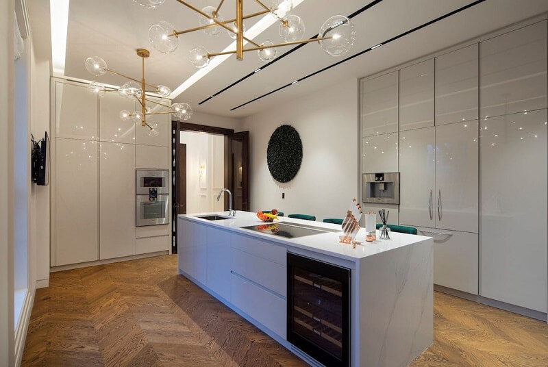 Thiết kế nội thất phòng bếp biệt thự Sotheby's International Realty