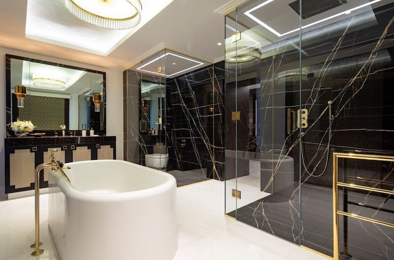 Thiết kế nội thất phòng tắm biệt thự Sotheby's International Realty